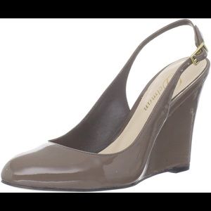 Delman Fargo Wedge Pump, Ash Patent